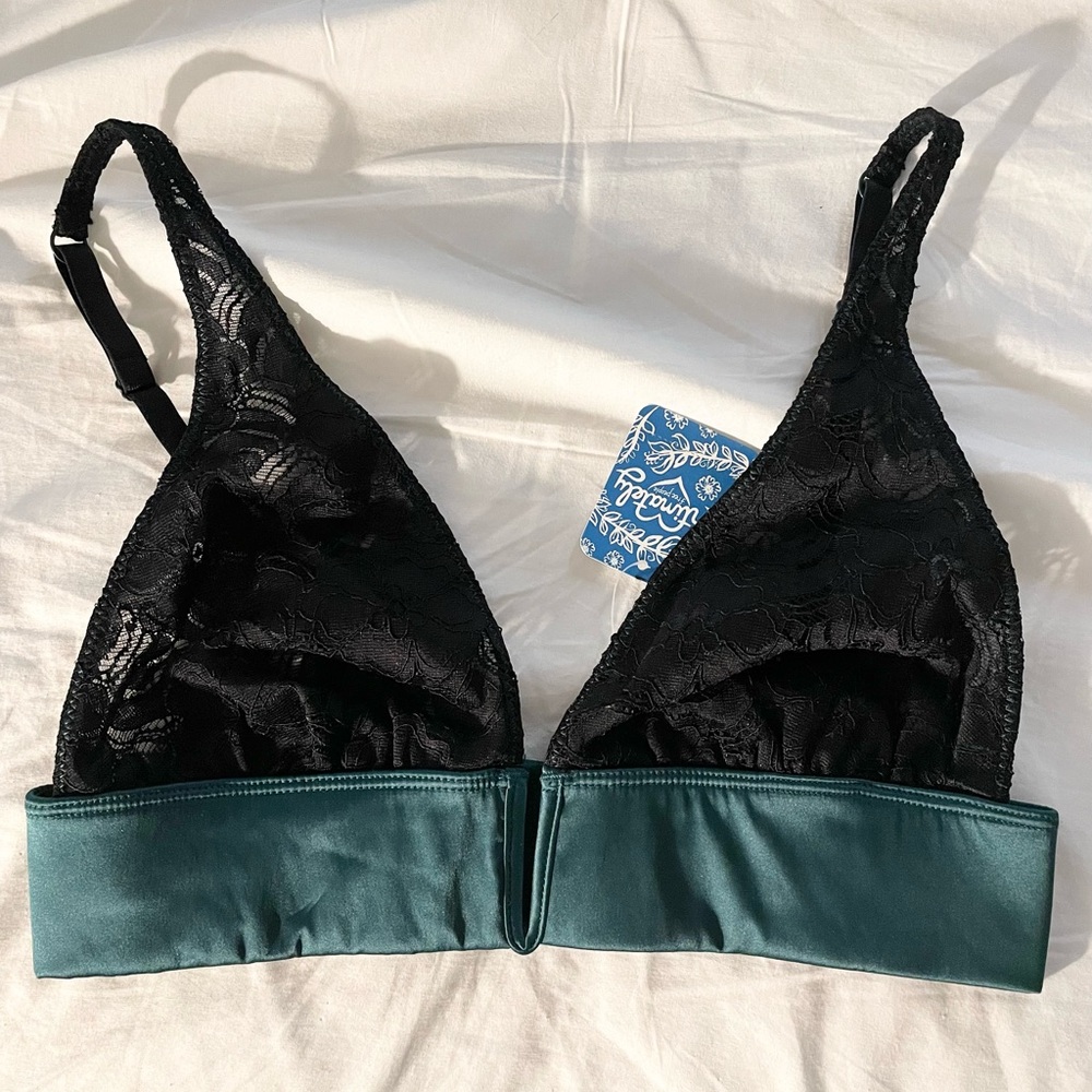 Free People "Intimately" V-Wire Soft Bra